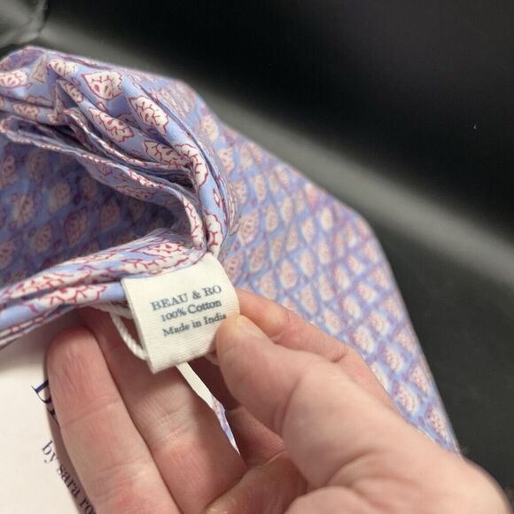 New Beau & Ro Sara Rossi Table Runner Blue Red Tassels 100% Cotton 42" W 77" L - Picture 5 of 5